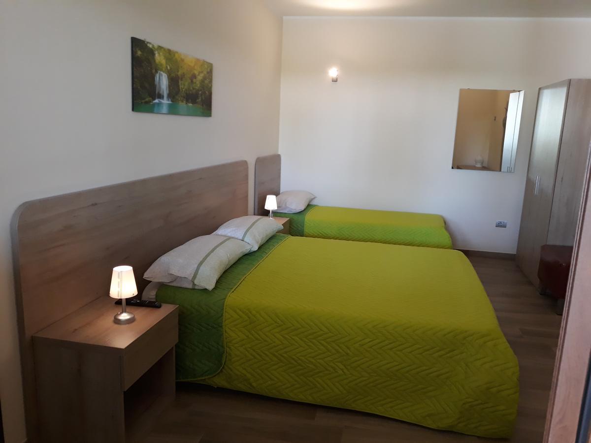 Af Service B&B Mesagne Dış mekan fotoğraf